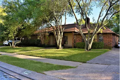 2332 Chestnut Way, Bedford, TX 76022 - Photo 2