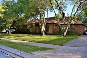 2332 Chestnut Way, Bedford, TX 76022 - Photo 2
