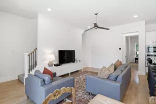 1282 N Prairie Ave, Dallas, TX 75204 - Photo 12