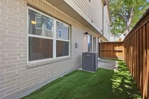 1282 N Prairie Ave, Dallas, TX 75204 - Photo 28