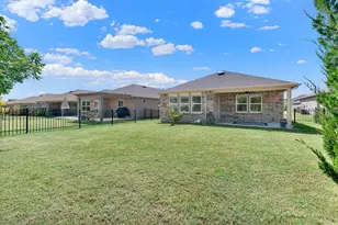 913 Rough Hollow Dr, McKinney, TX 75071 - Photo 32