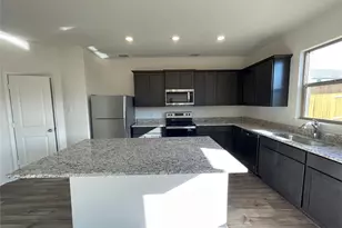 2103 Hialeah Dr, Seagoville, TX 75159 - Photo 10