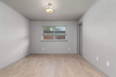15607 Golden Creek, Dallas, TX 75248 - Photo 14