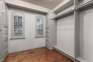 15607 Golden Creek, Dallas, TX 75248 - Photo 22
