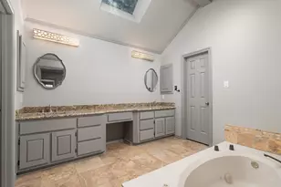 15607 Golden Creek, Dallas, TX 75248 - Photo 20