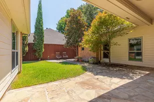 15607 Golden Creek, Dallas, TX 75248 - Photo 24