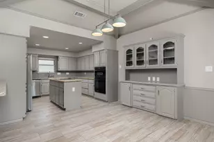 15607 Golden Creek, Dallas, TX 75248 - Photo 6