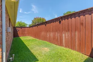 15607 Golden Creek, Dallas, TX 75248 - Photo 28