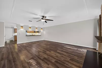 646 St Charles Court, Arlington, TX 76013 - Photo 4