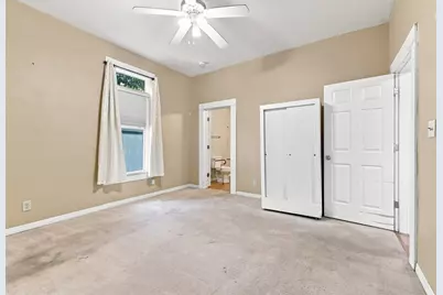 600 W Munson Street, Denison, TX 75020 - Photo 16