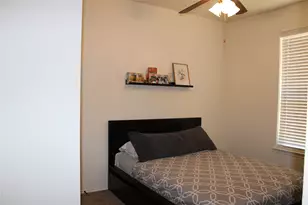 7537 Fresh Springs Rd, Fort Worth, TX 76120 - Photo 18