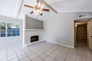 125 Sunnydale Ct, Lewisville, TX 75067 - Photo 8