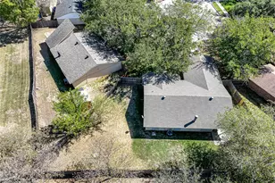 125 Sunnydale Ct, Lewisville, TX 75067 - Photo 20