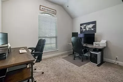 201 Providence Drive, Van Alstyne, TX 75495 - Photo 4