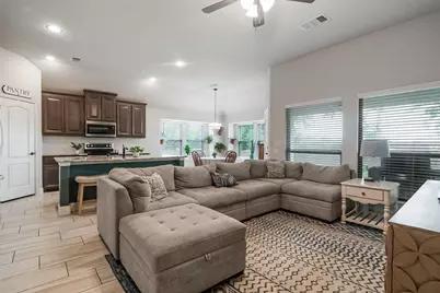 201 Providence Drive, Van Alstyne, TX 75495 - Photo 8