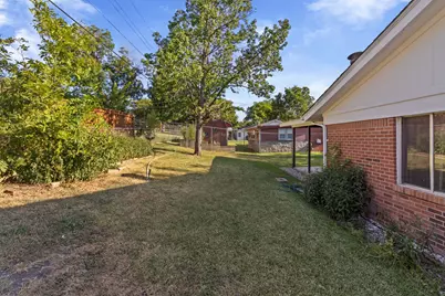 840 Comal Avenue, White Settlement, TX 76108 - Photo 32