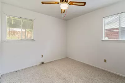 840 Comal Avenue, White Settlement, TX 76108 - Photo 16