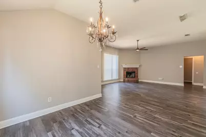 904 Parkhill Drive, Mansfield, TX 76063 - Photo 10
