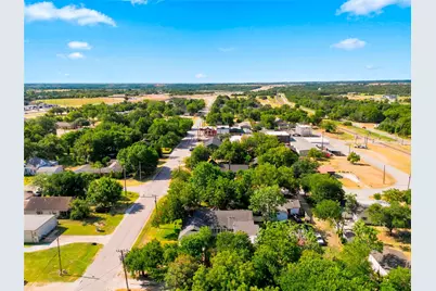 200 N Bordon Street, Lorena, TX 76655 - Photo 34