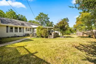 200 N Bordon St, Lorena, TX 76655 - Photo 32