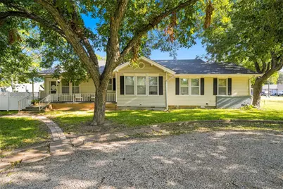 200 N Bordon Street, Lorena, TX 76655 - Photo 4