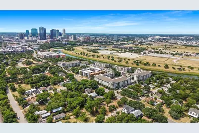 957 Woods Avenue, Fort Worth, TX 76102 - Photo 1