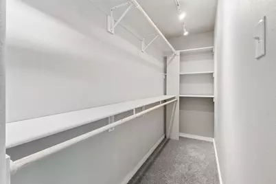 957 Woods Avenue, Fort Worth, TX 76102 - Photo 14