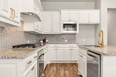 8313 Cotton Belt Lane, North Richland Hills, TX 76182 - Photo 8