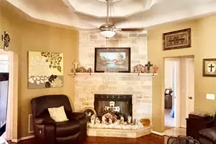 110 Monday Haus Ln, Highland Village, TX 75077 - Photo 4