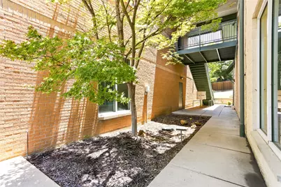 1617 W Oleander Street #225, Fort Worth, TX 76104 - Photo 2