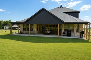 1701 Flint Cir, Van Alstyne, TX 75495 - Photo 8