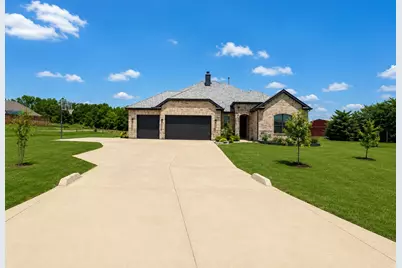 1701 Flint Circle, Van Alstyne, TX 75495 - Photo 10