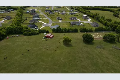 1701 Flint Circle, Van Alstyne, TX 75495 - Photo 2