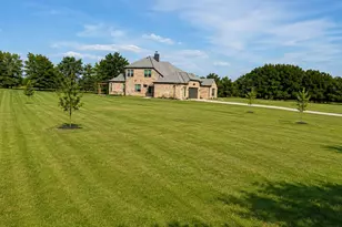 1701 Flint Cir, Van Alstyne, TX 75495 - Photo 6