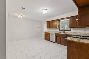 904 S Gribble St, Sherman, TX 75090 - Photo 8