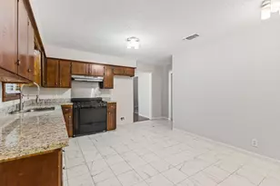 904 S Gribble St, Sherman, TX 75090 - Photo 10