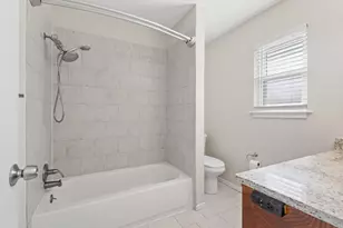 904 S Gribble St, Sherman, TX 75090 - Photo 26