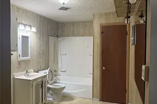 1512 N Elm St, Weatherford, TX 76086 - Photo 14