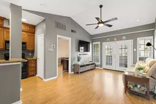 4104 N Hall St, Dallas, TX 75219 - Photo 12