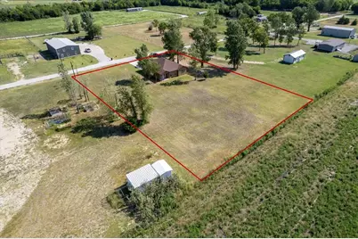 300 Private Road 36008, Honey Grove, TX 75446 - Photo 32