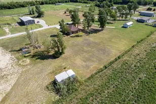 300 Private Road 36008, Honey Grove, TX 75446 - Photo 38