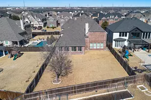 13908 Signal Hill Dr, Little Elm, TX 75068 - Photo 4