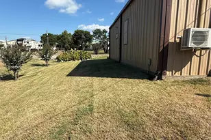 139 Yellowstone Dr, Whitney, TX 76692 - Photo 8