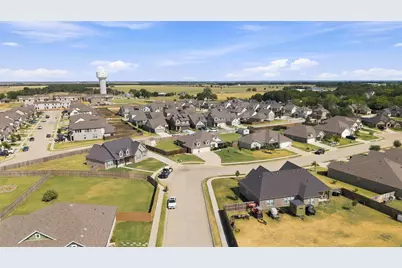 104 Kens Court, Pilot Point, TX 76258 - Photo 24