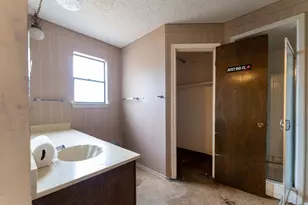 700 Del Mar Ln, Arlington, TX 76012 - Photo 26