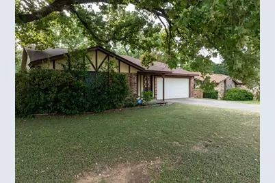 700 Del Mar Lane, Arlington, TX 76012 - Photo 8