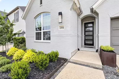 2304 Westlake Court, Carrollton, TX 75010 - Photo 4