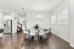 12253 Curry Creek Dr, Frisco, TX 75035 - Photo 10