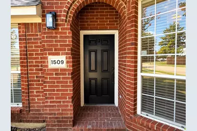 1509 Landsford Drive, Allen, TX 75013 - Photo 4