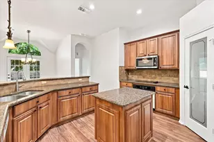 7801 Stansfield Dr, Fort Worth, TX 76137 - Photo 22